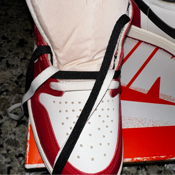 AIR JORDAN 1 RETRO HIGH OG “LOST & FOUND” - SIZE 11 - Picture 8 of 16
